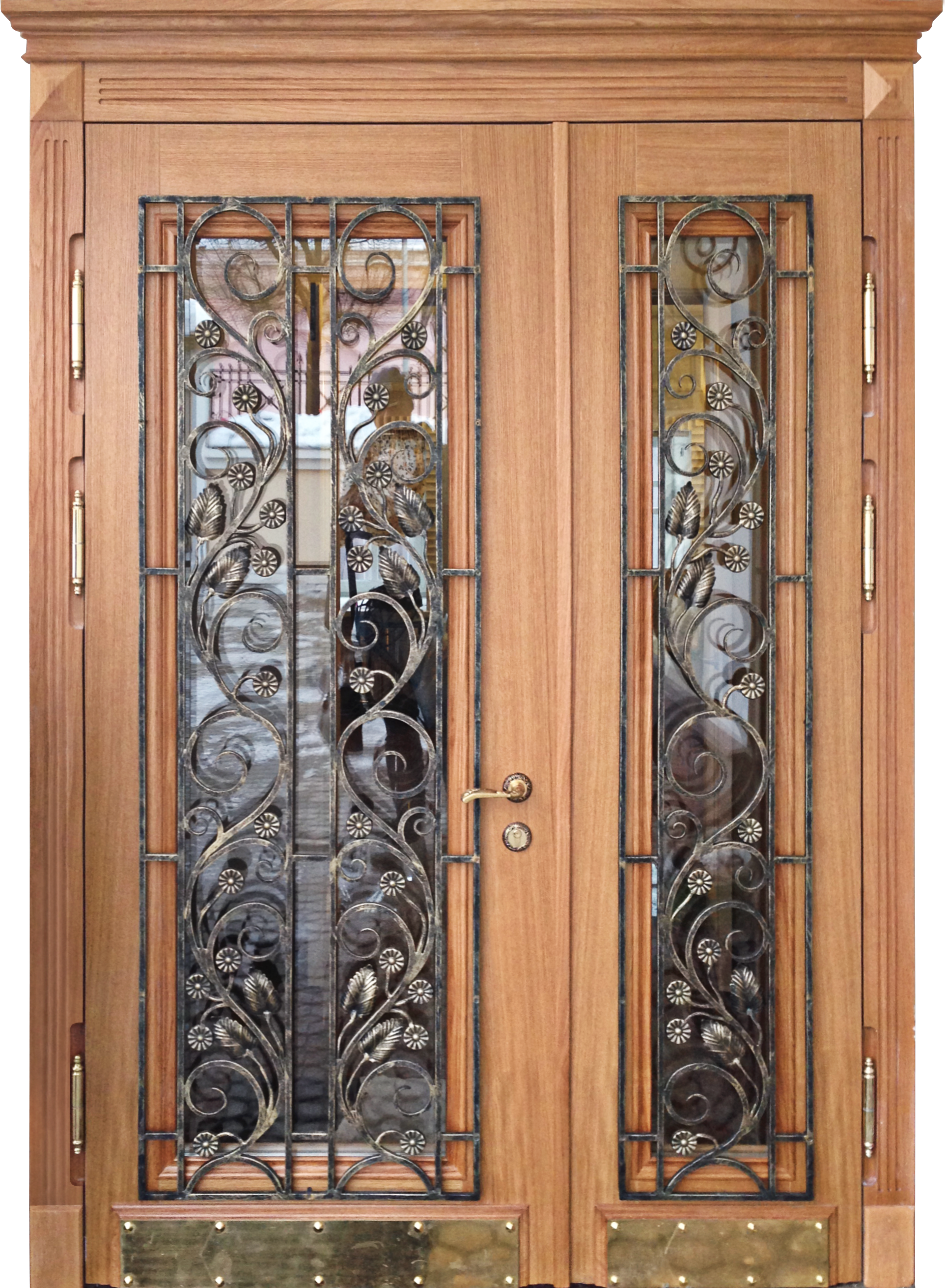 Дверь кованый стекло. Кованые двери со стеклом. Кованые двери входные. Дверь входная металлическая со стеклом. Дверь со стеклом входная.